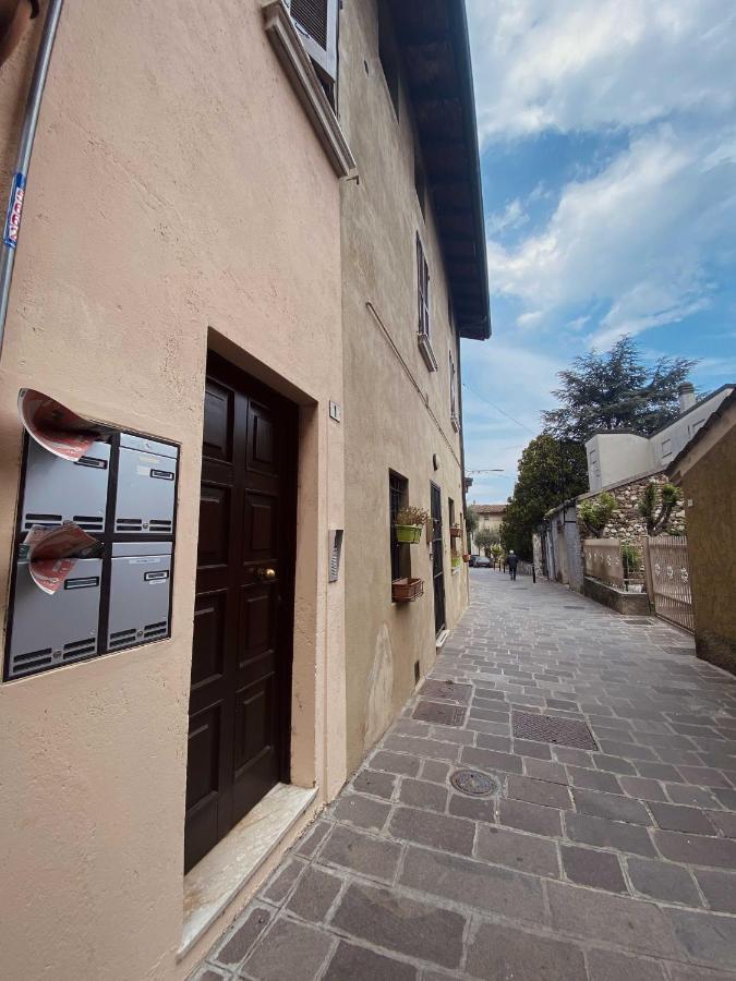 Antico Borgo Apartment Desenzano del Garda Exterior photo